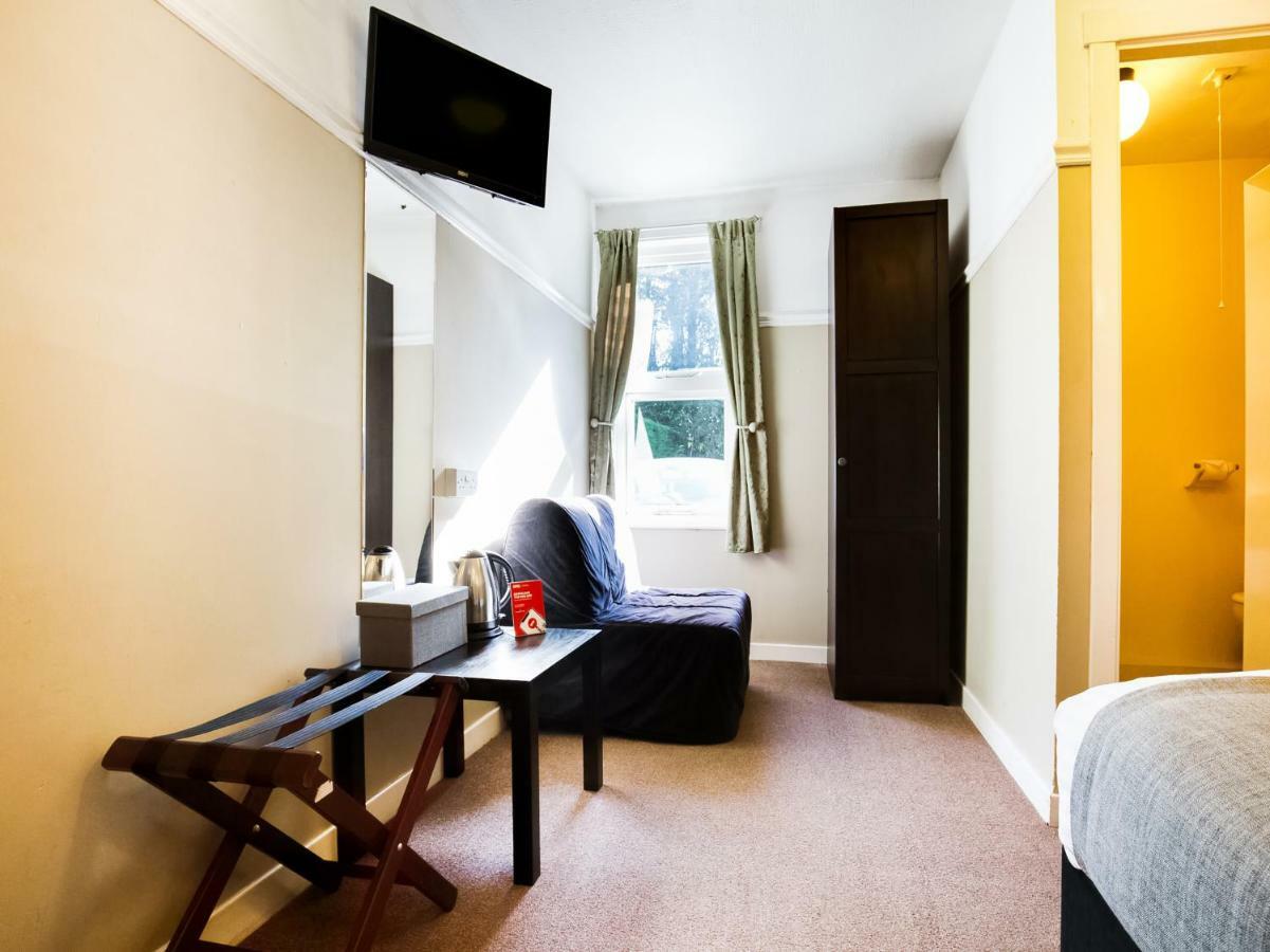 Auld Mill House Hotel 던펌린 외부 사진