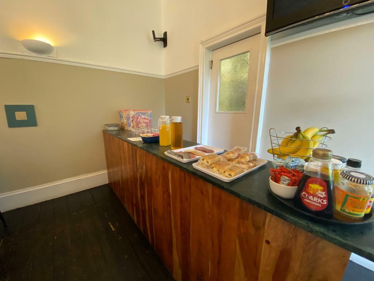 Auld Mill House Hotel 던펌린 외부 사진